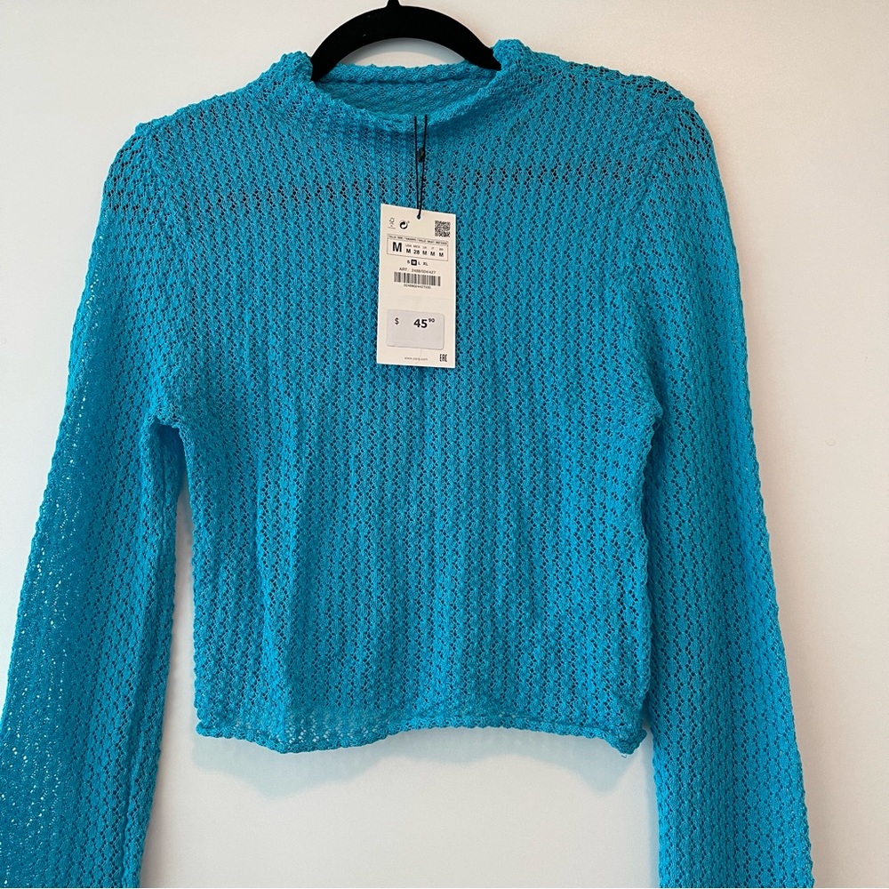 ZARA | BLUE CROPPED KNIT TOP {NWT}